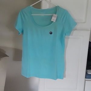 Lands End size medium shaped t-shirt